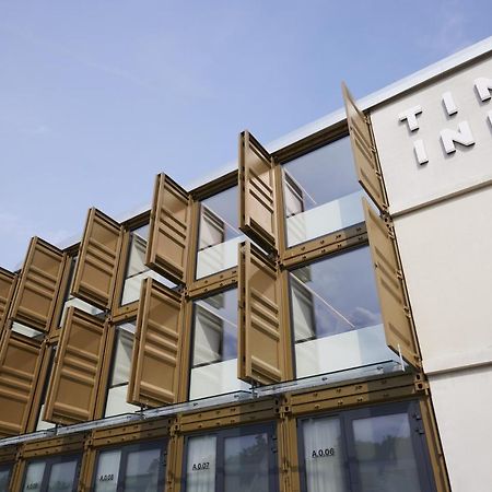 Tin Inn Montabaur L Einfach Gut - Das Hotel Aus Hochwertig Ausgebauten Ueberseecontainern エクステリア 写真